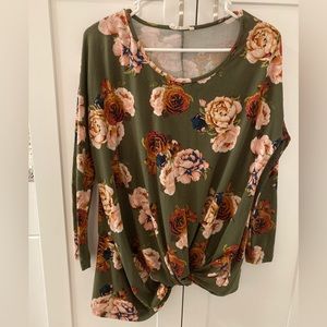 Small Reb & J Long sleeve top